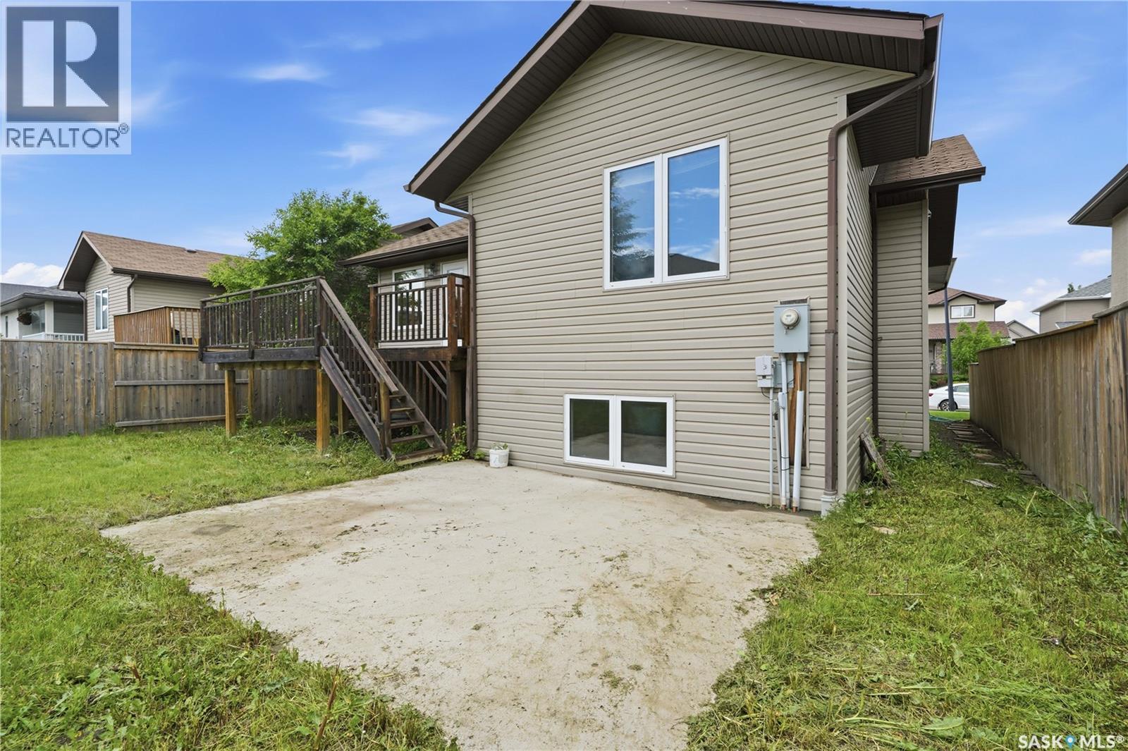 1214 Willowgrove Court, Saskatoon, SK