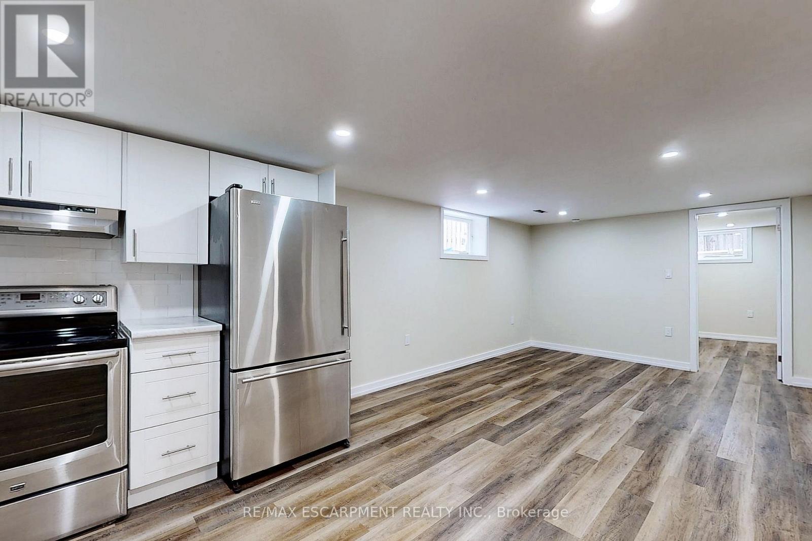 Lower - 65 Fielding Crescent, Hamilton, ON
