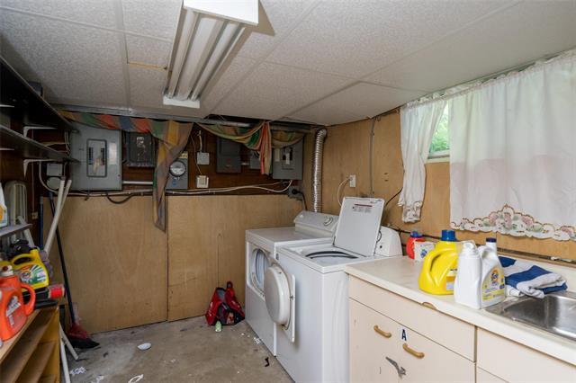 232 Cathedral Ave, Winnipeg, MB