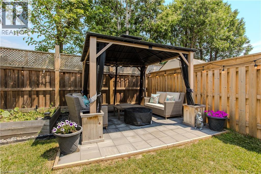 23 Annapolis Way, Hamilton, ON - Outdoor With Deck Patio Veranda With Exterior