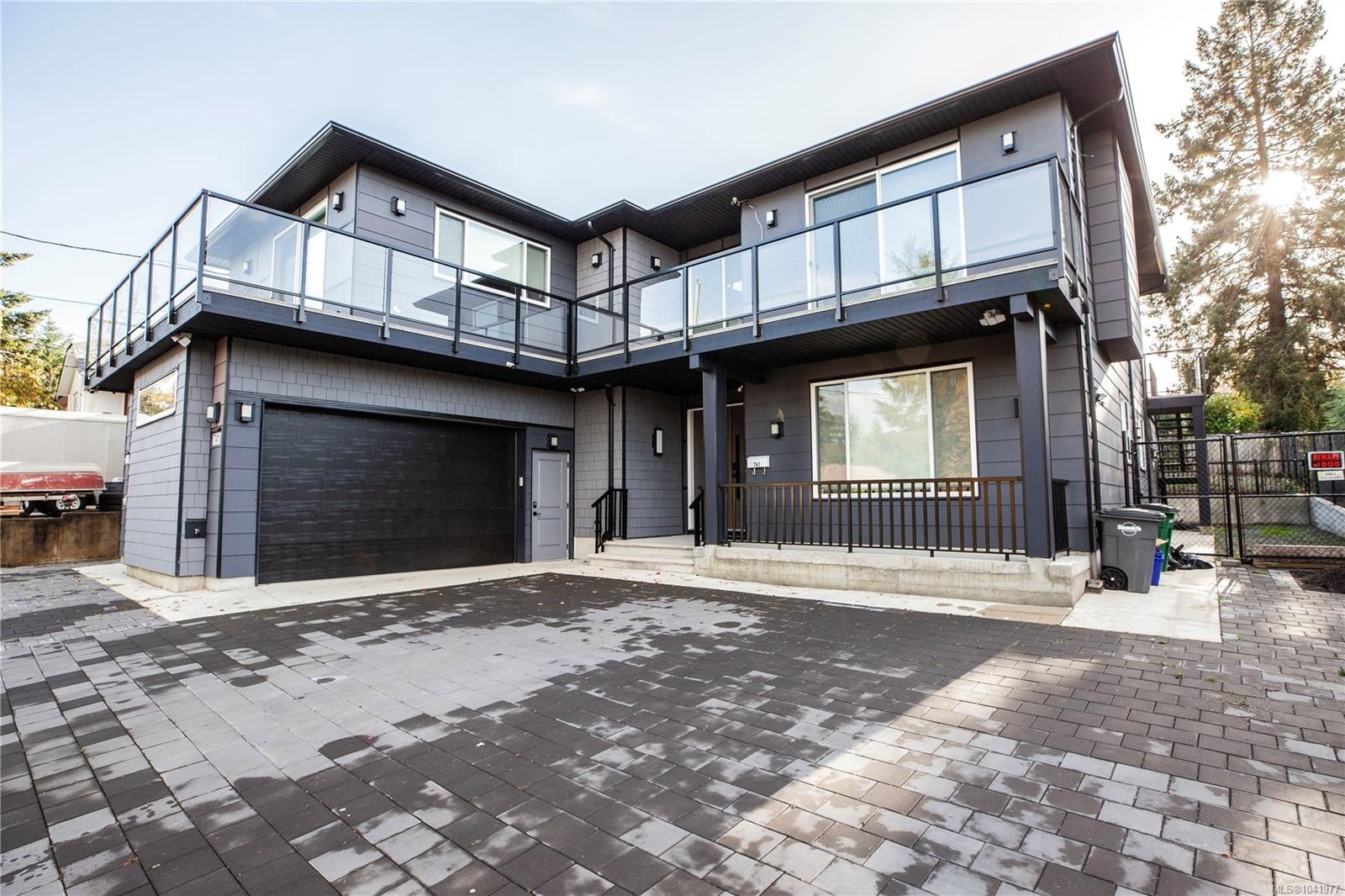 741 Snowdrop Ave, Saanich, BC