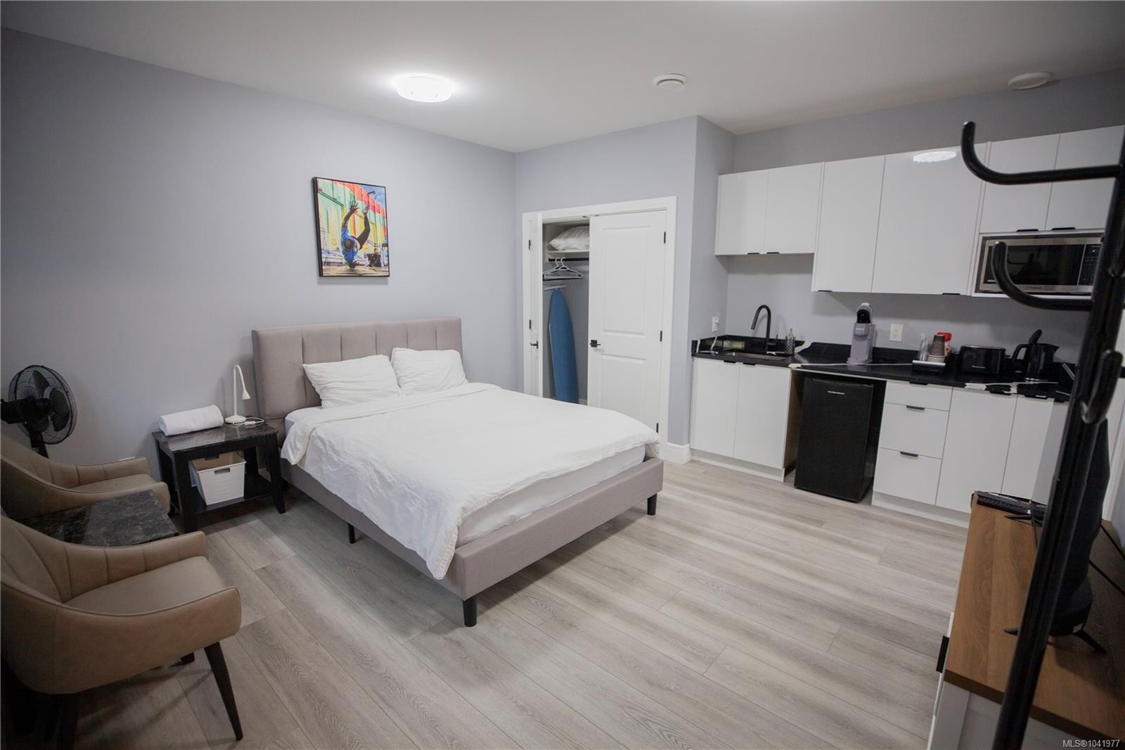 741 Snowdrop Ave, Saanich, BC