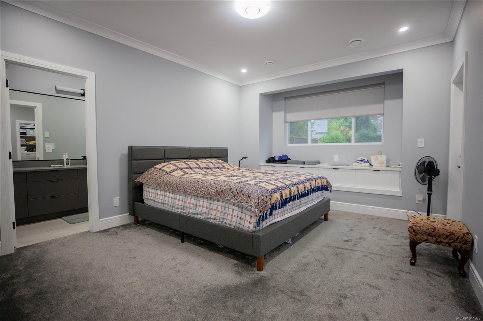 741 Snowdrop Ave, Saanich, BC