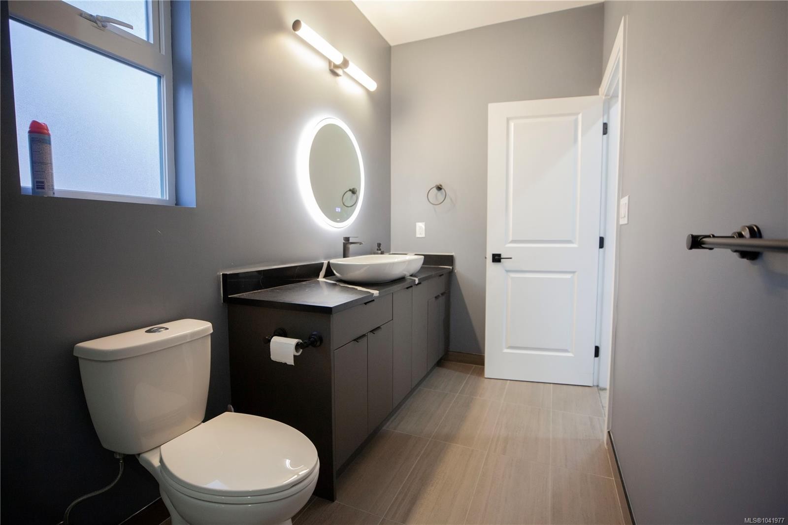741 Snowdrop Ave, Saanich, BC