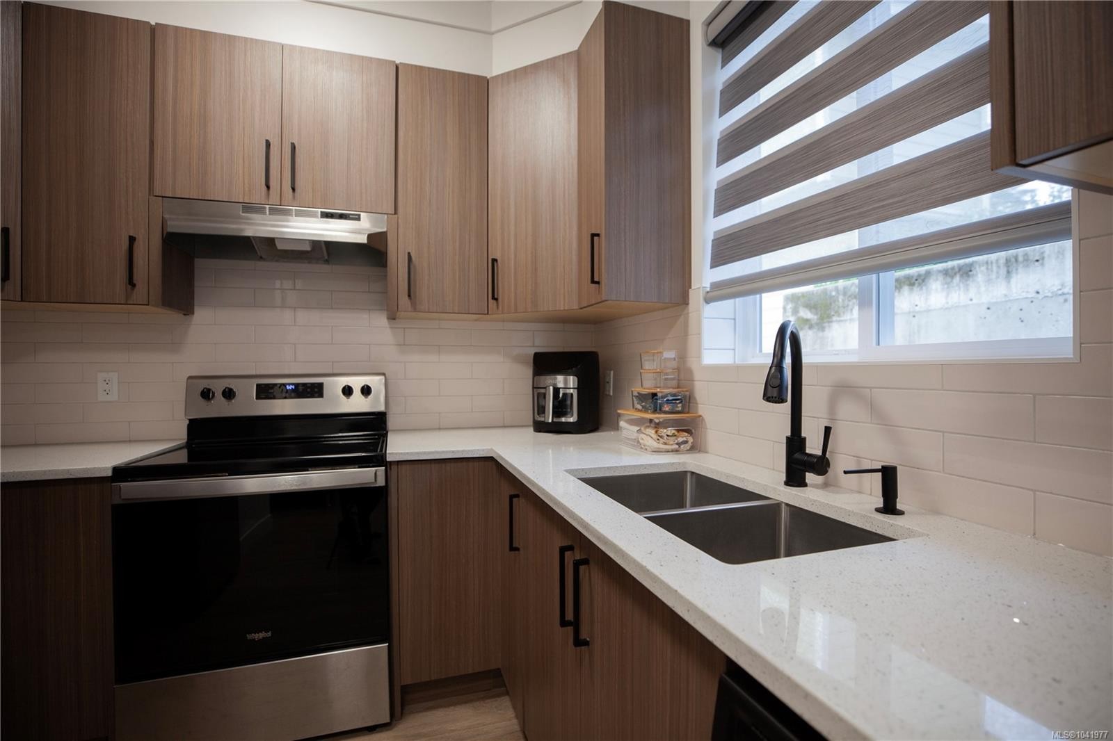 741 Snowdrop Ave, Saanich, BC