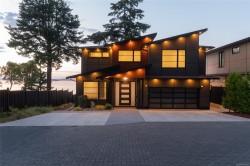 4599 Cordova Bay Rd Saanich, BC V8Y 2K1