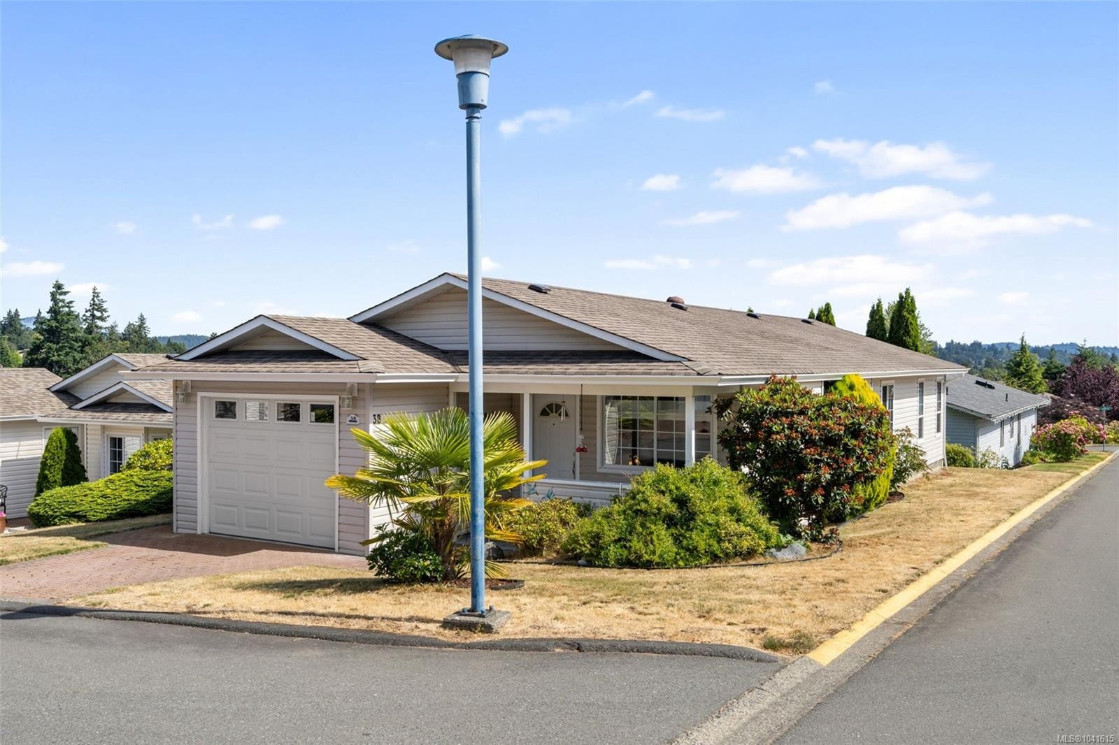 38 Eagle Lane, View Royal, BC