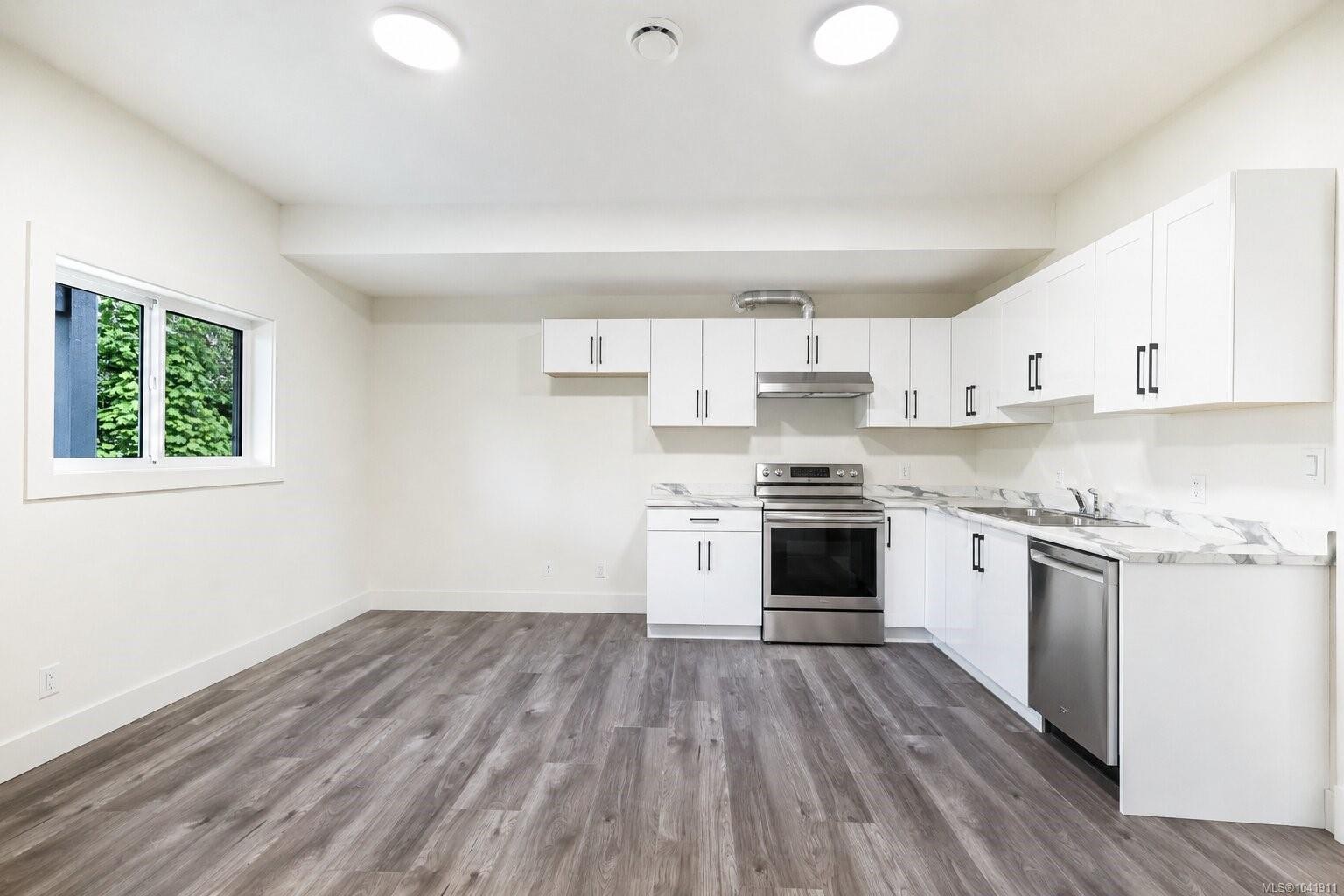 909 Harbour View St, Nanaimo, BC