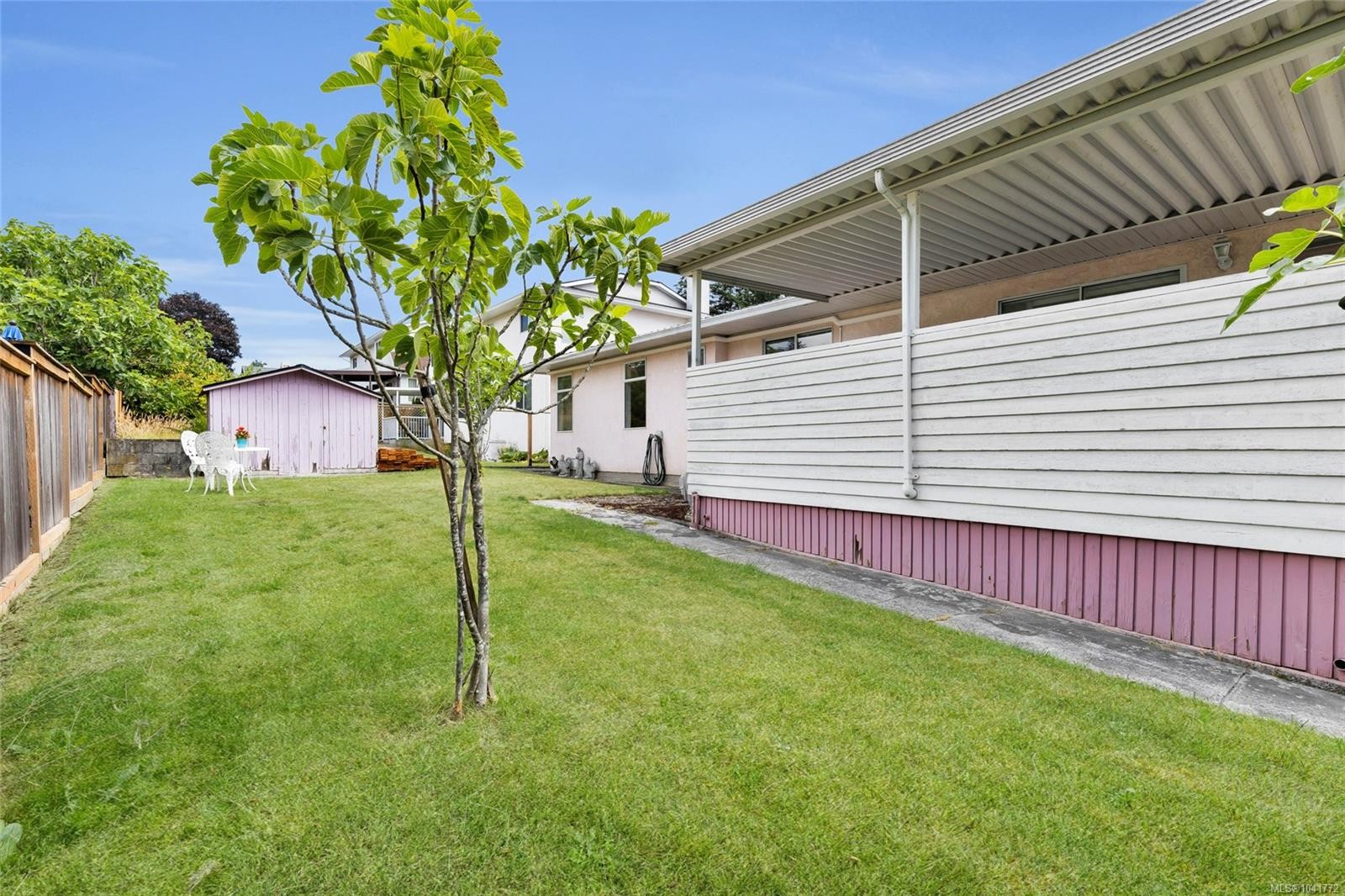1004 Adeline Pl, Saanich, BC