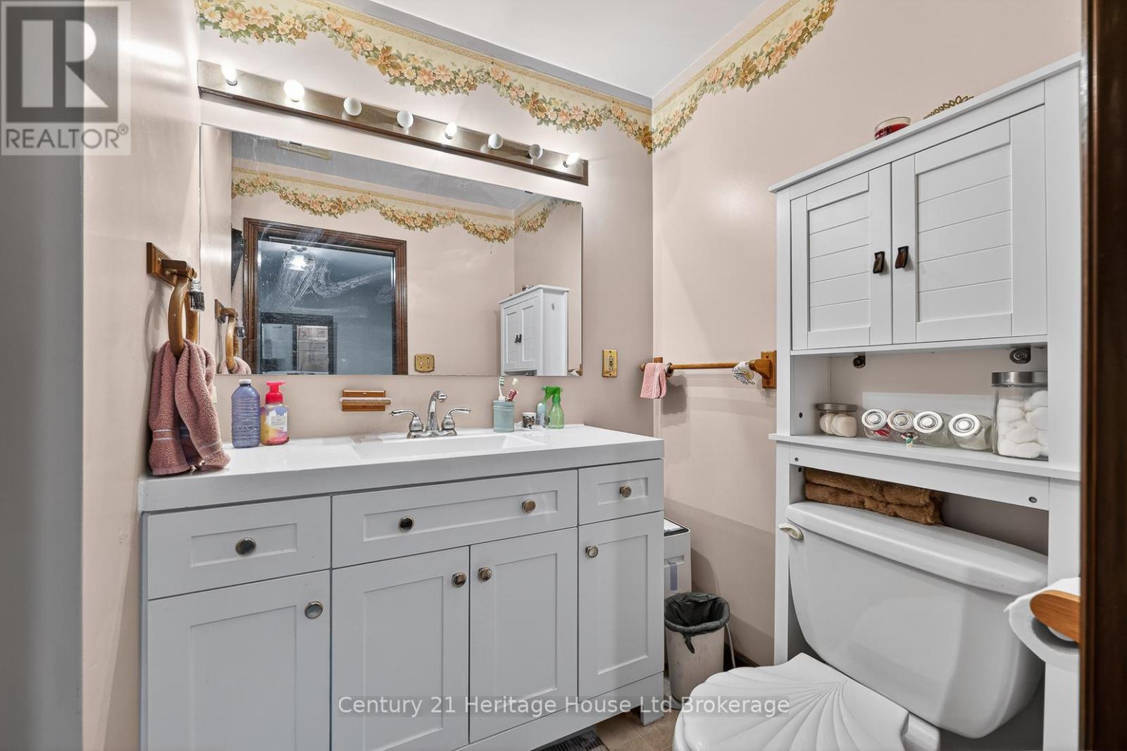 15067 Elginfield Road, Middlesex Centre, ON