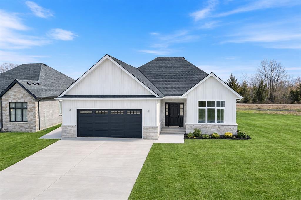 3499 Paul Crescent, Plympton-Wyoming, ON