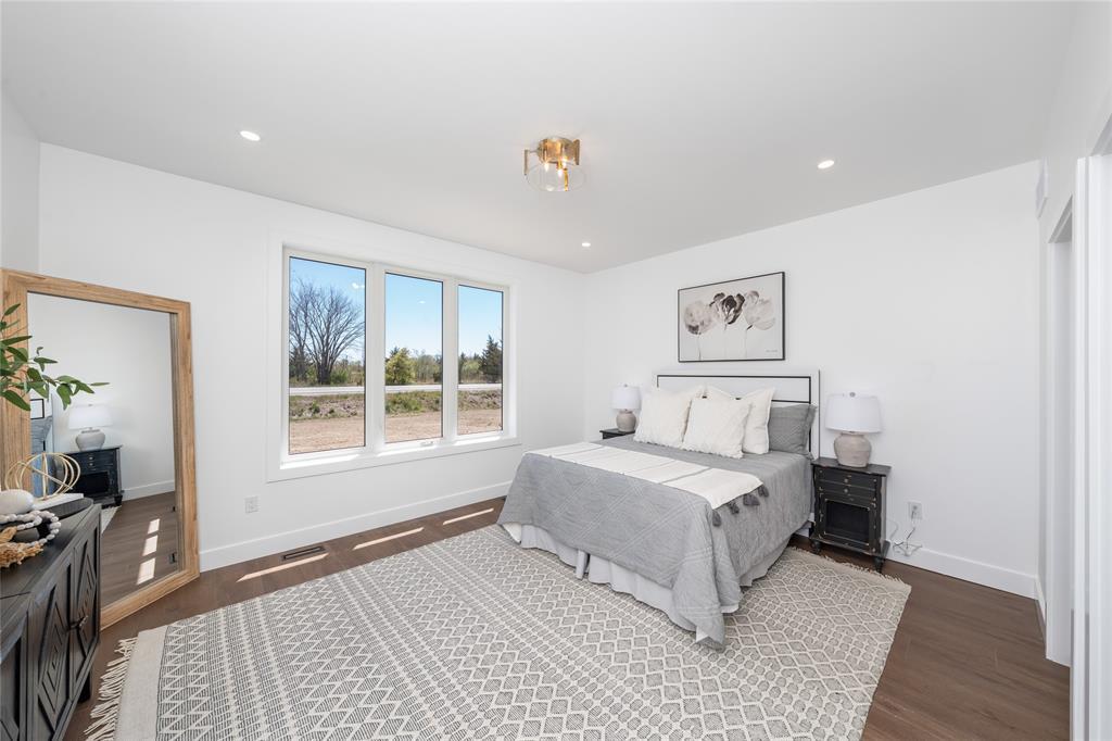 3503 Paul Crescent, Plympton-Wyoming, ON