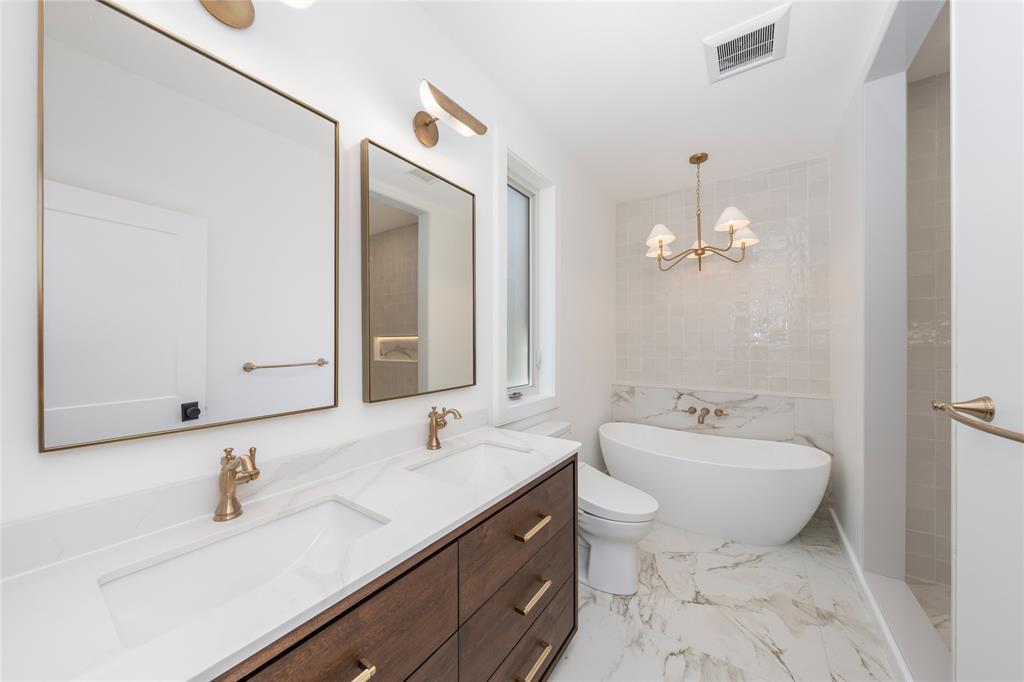 3503 Paul Crescent, Plympton-Wyoming, ON