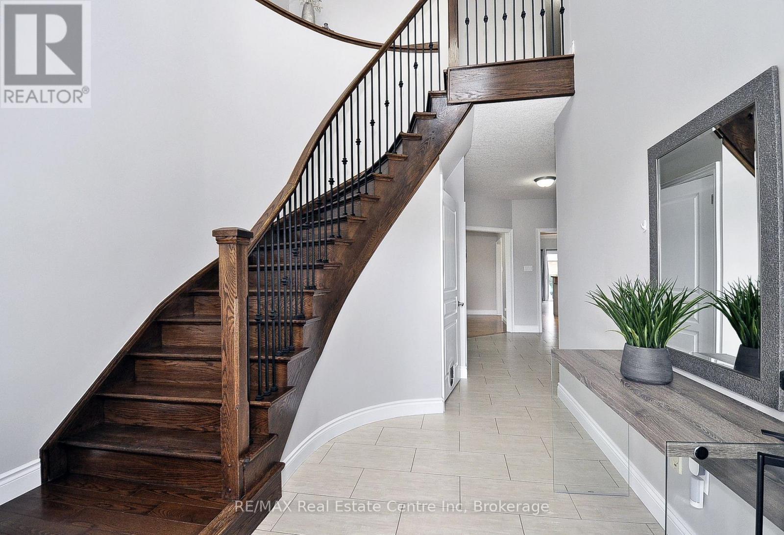 3 Lockwood Street, Cambridge, ON