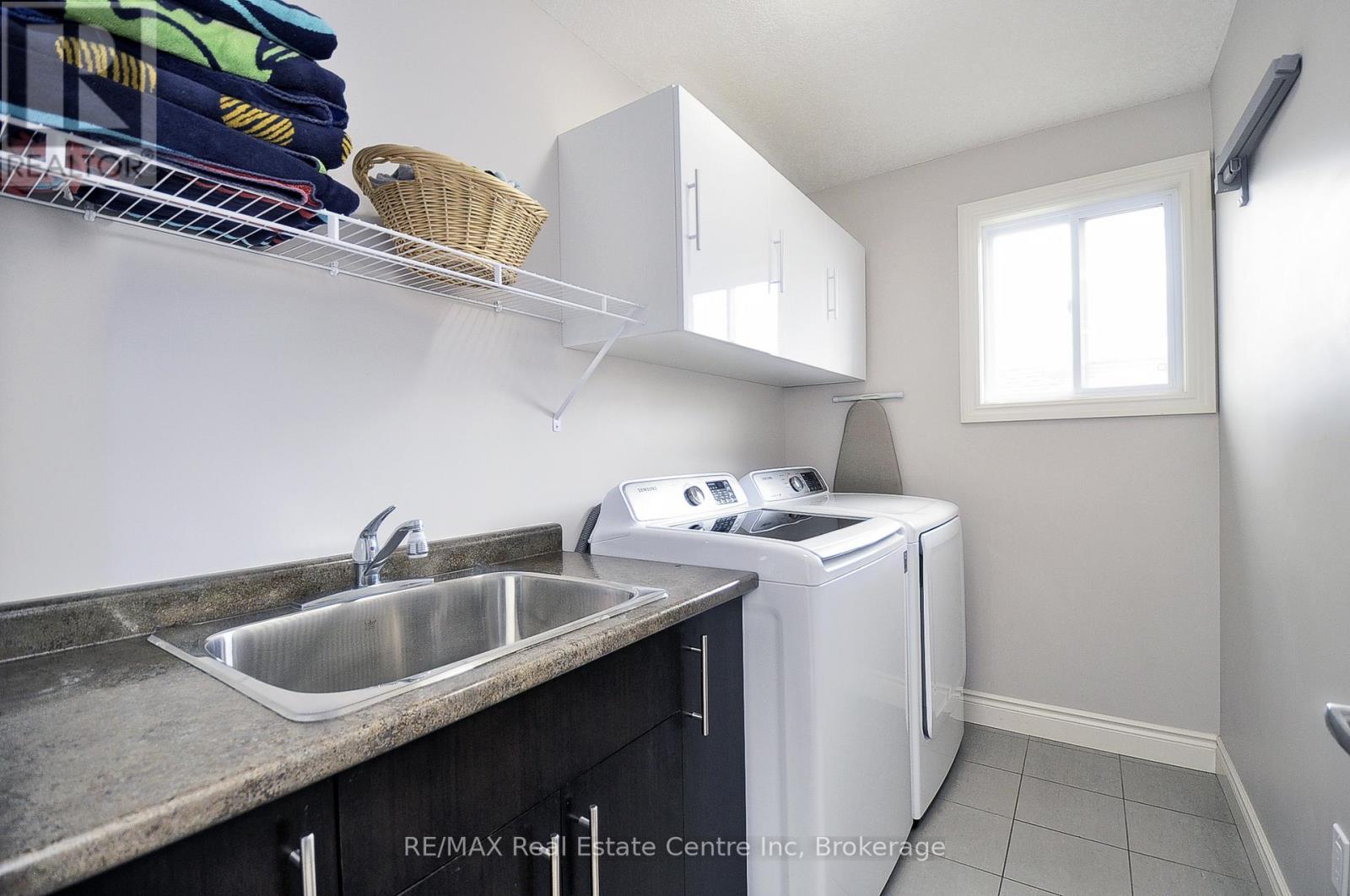 3 Lockwood Street, Cambridge, ON
