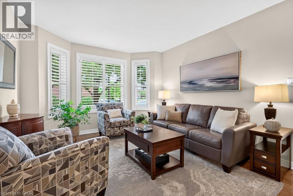 3334 Trelawny Circle, Mississauga, ON