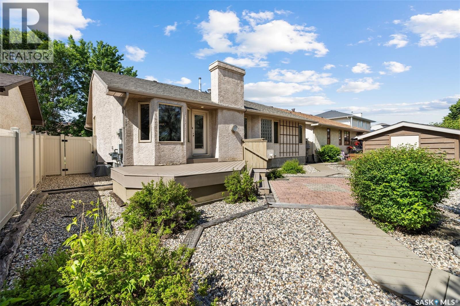 3054 Wascana Glen, Regina, SK