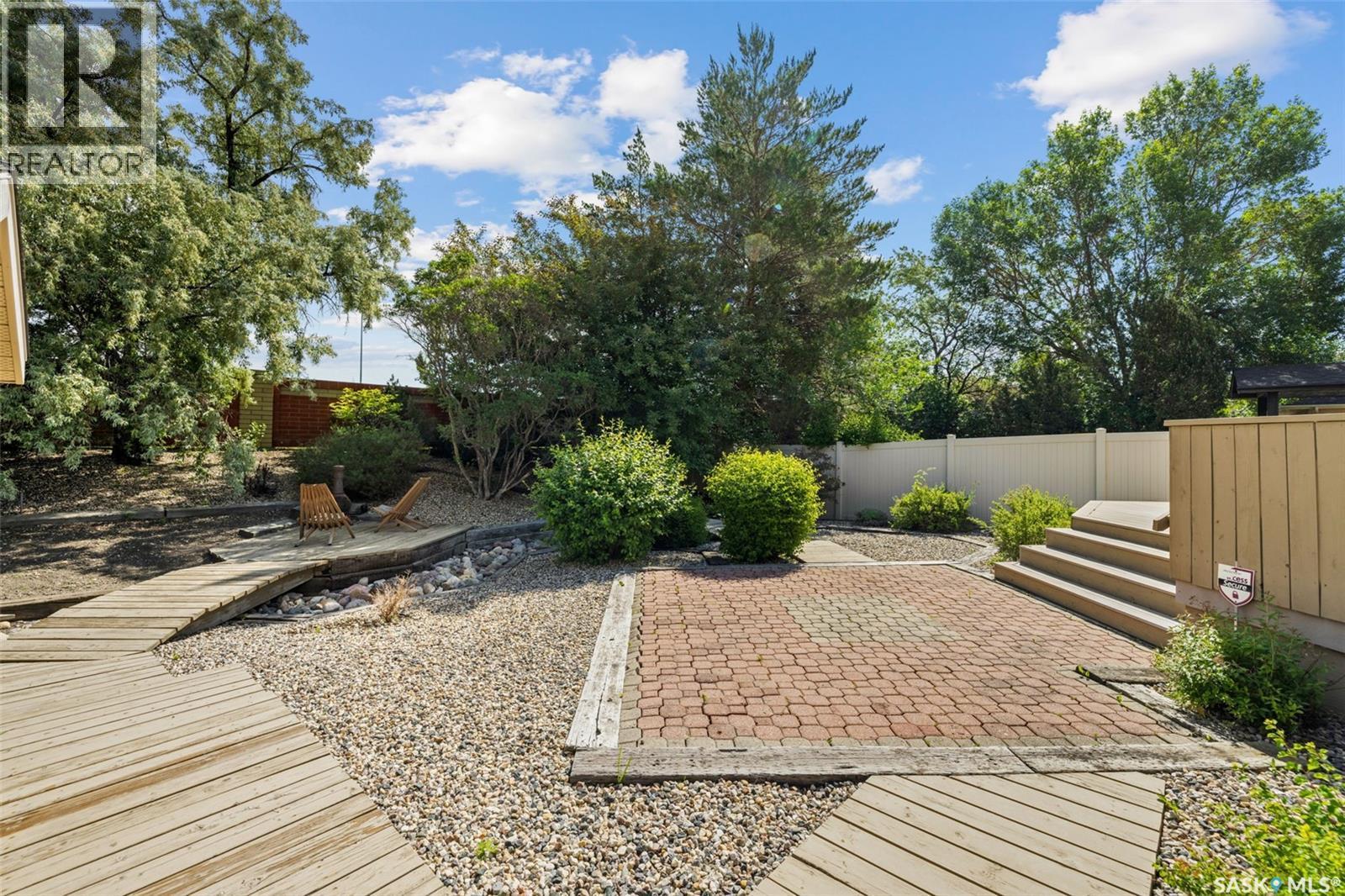 3054 Wascana Glen, Regina, SK