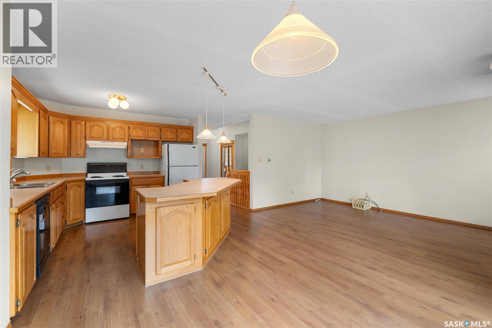 3054 Wascana Glen, Regina, SK