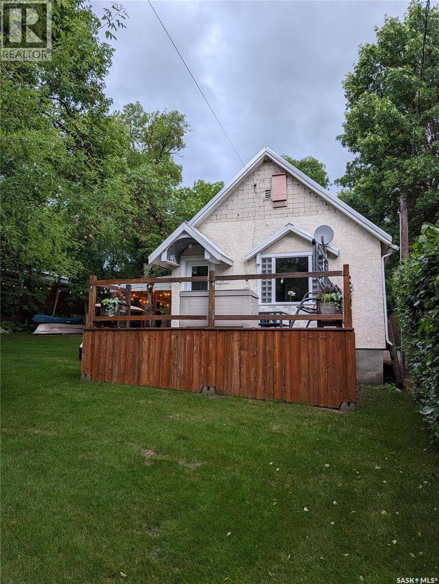 106 Metropolitan Drive, South Lake, SK