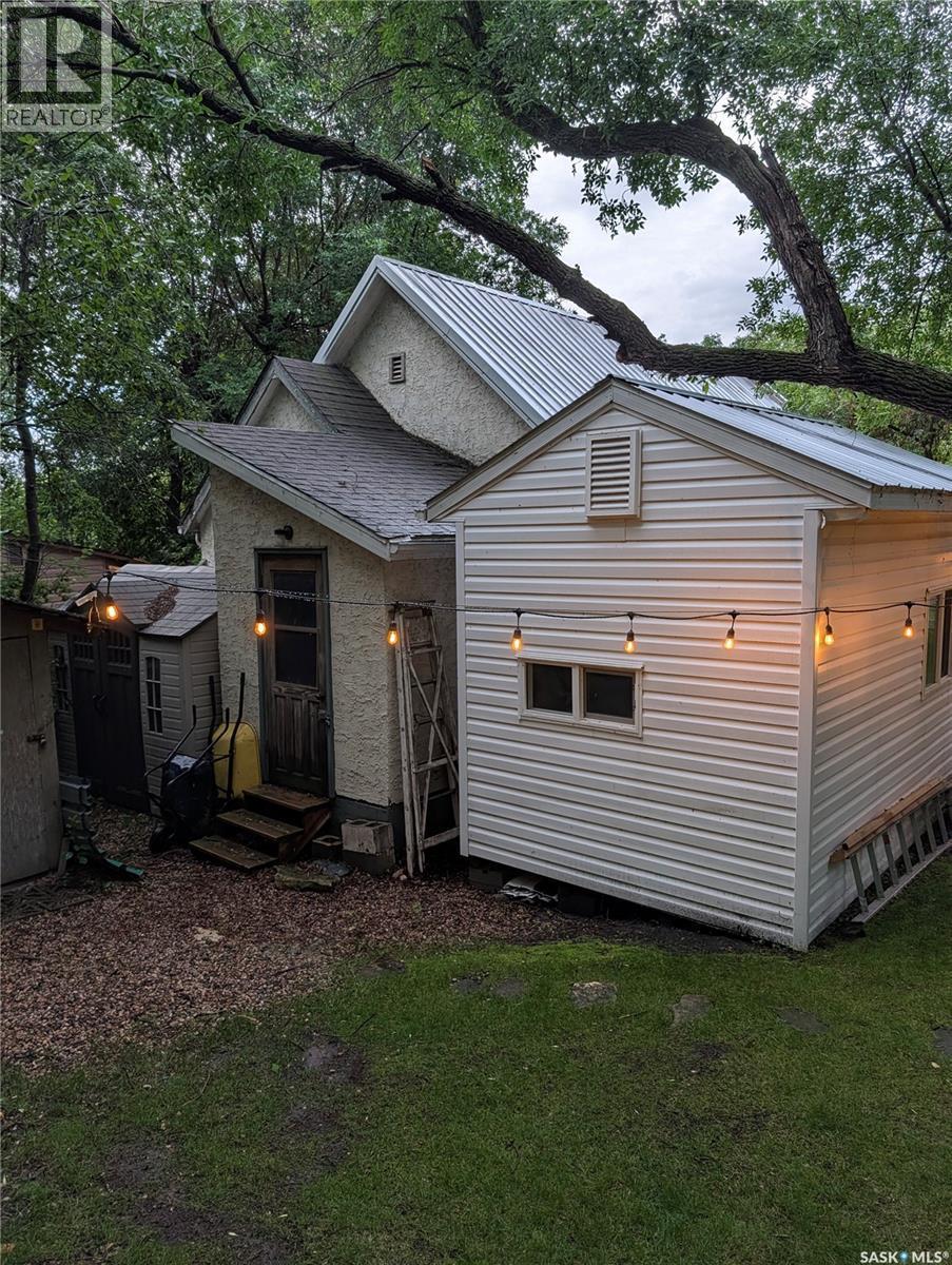 106 Metropolitan Drive, South Lake, SK