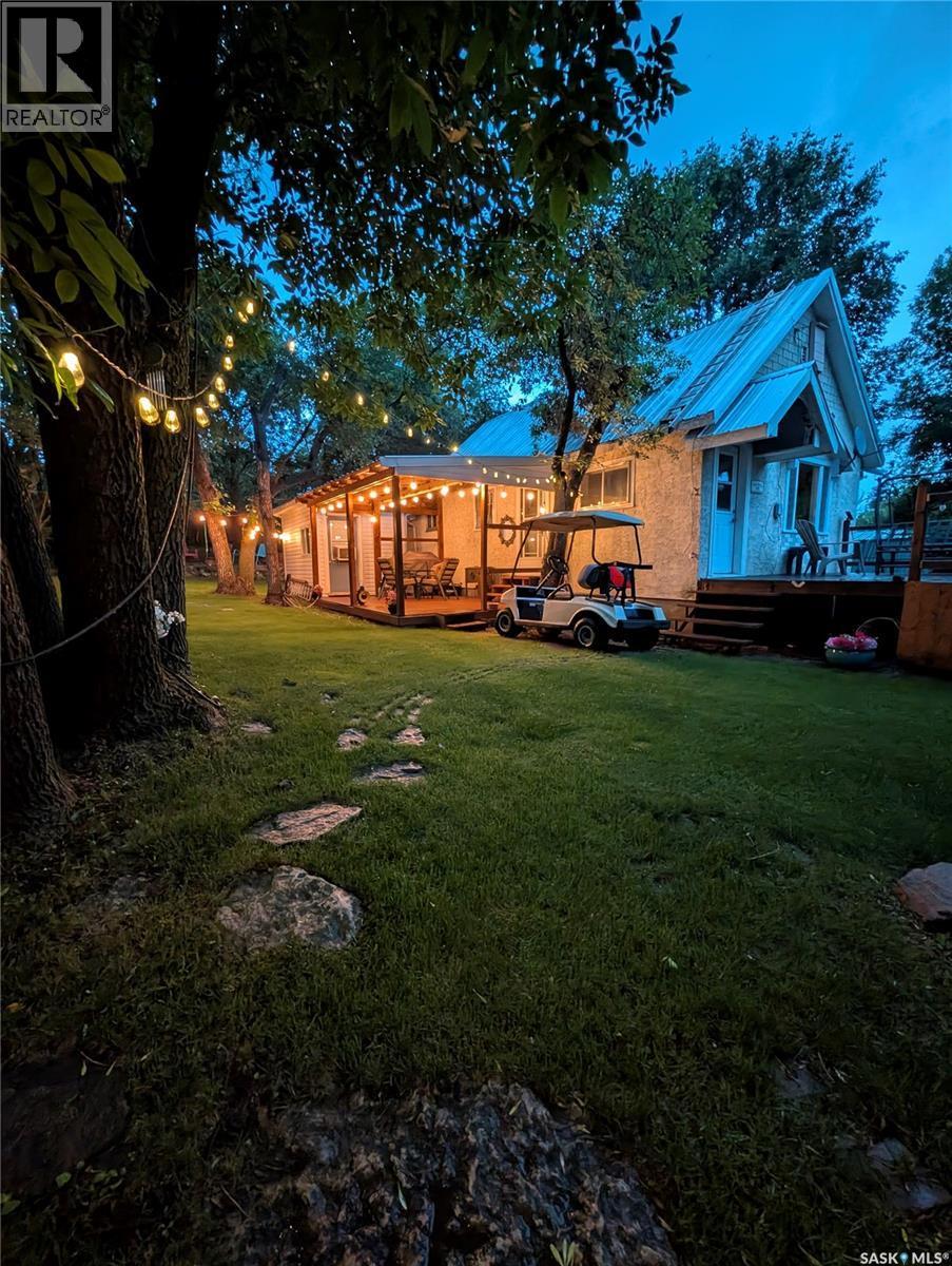 106 Metropolitan Drive, South Lake, SK