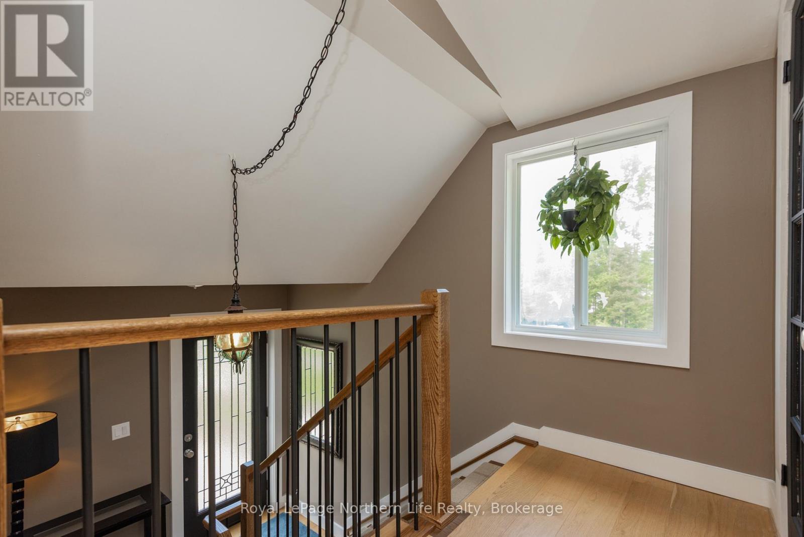 70 Highway 17 E, Bonfield, ON