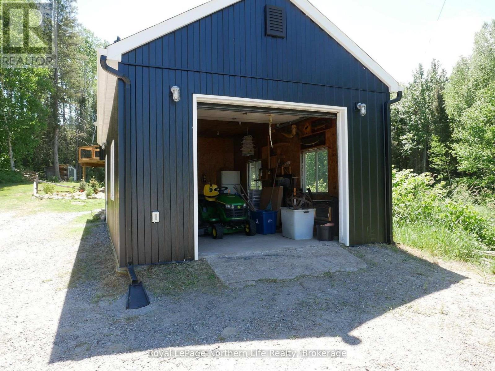 70 Highway 17 E, Bonfield, ON
