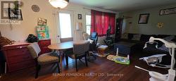 Large dining space open to livingroom - 