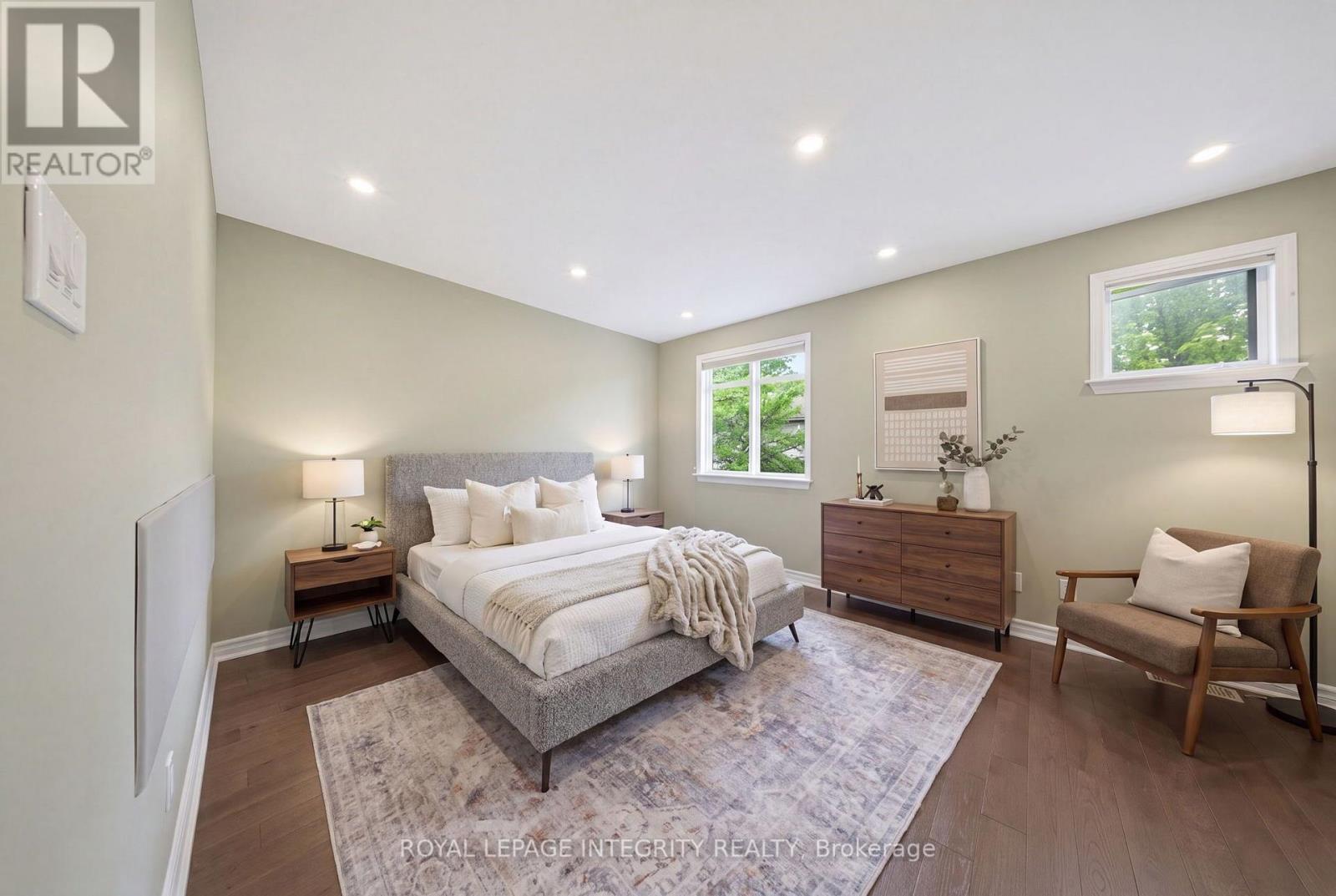 Virtually staged - 2 Panorama Private, Ottawa, ON