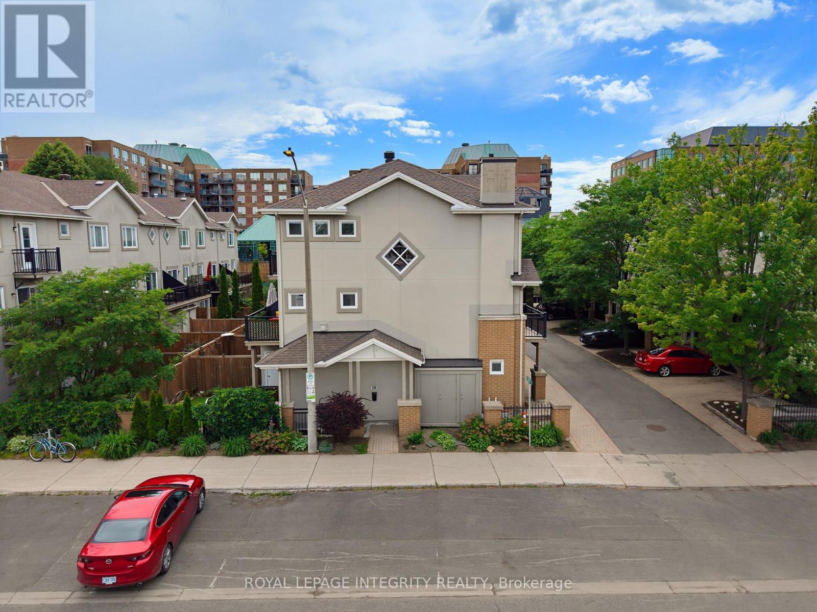 2 Panorama Private, Ottawa, ON
