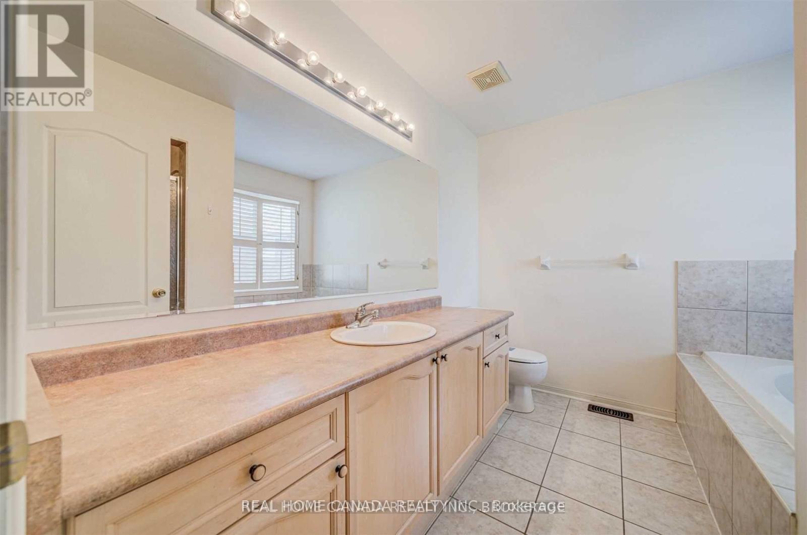 5410 Tasha Drive, Mississauga, ON