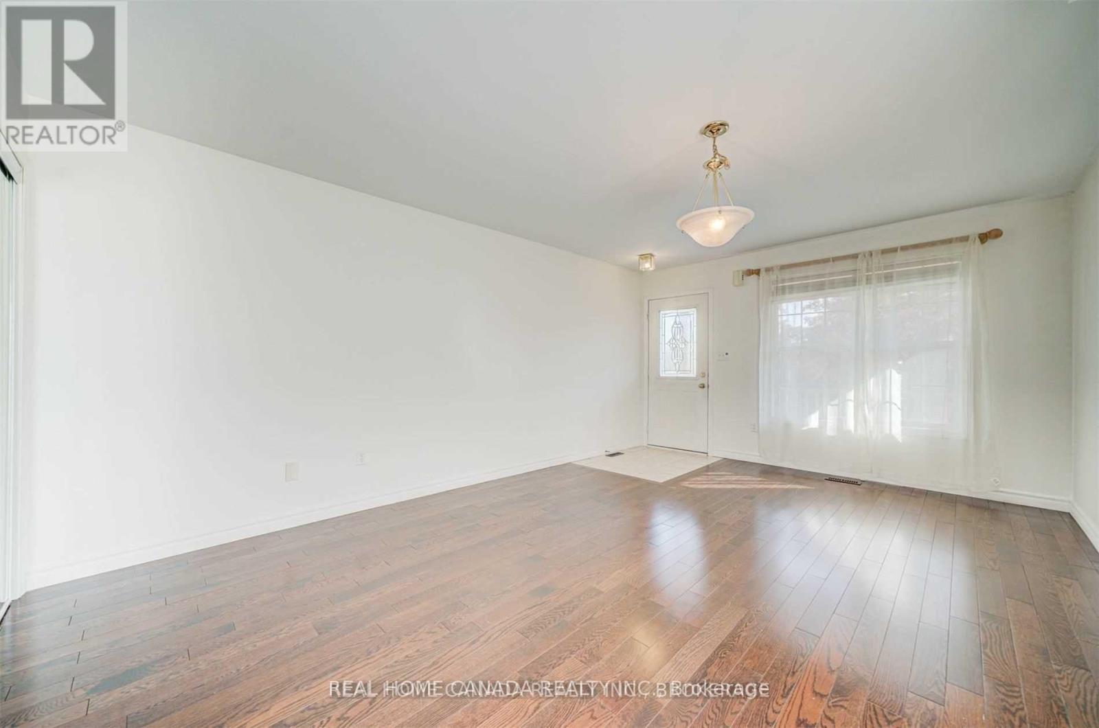 5410 Tasha Drive, Mississauga, ON