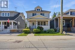 26 LOWELL AVENUE St. Catharines (Downtown), ON L2R 2E1