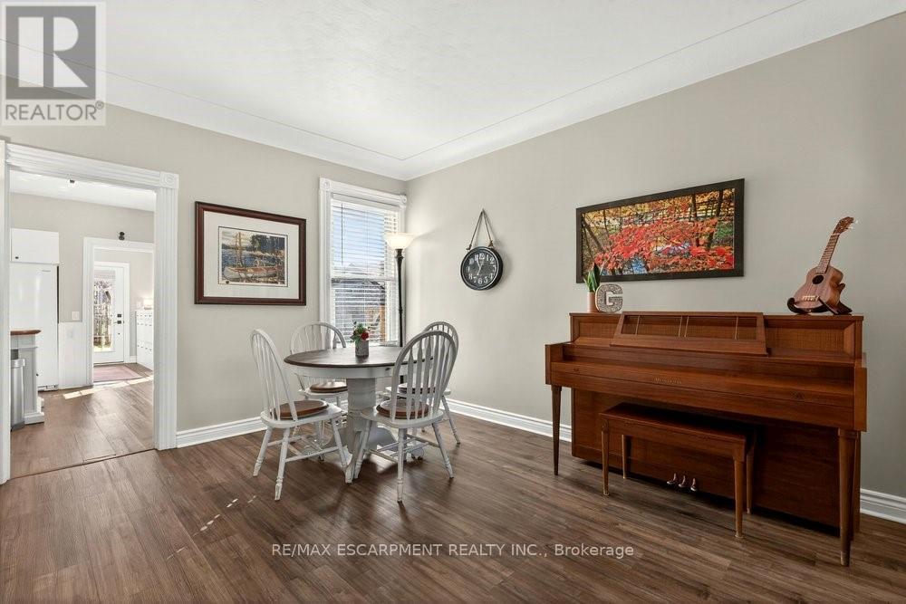 13 Richmond Street, Hamilton, ON