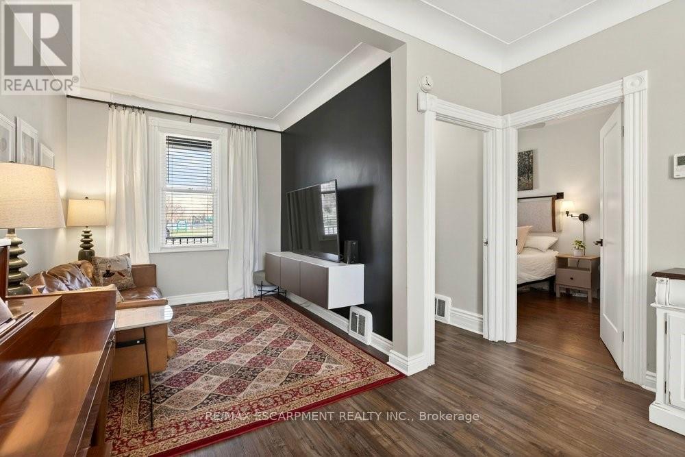 13 Richmond Street, Hamilton, ON
