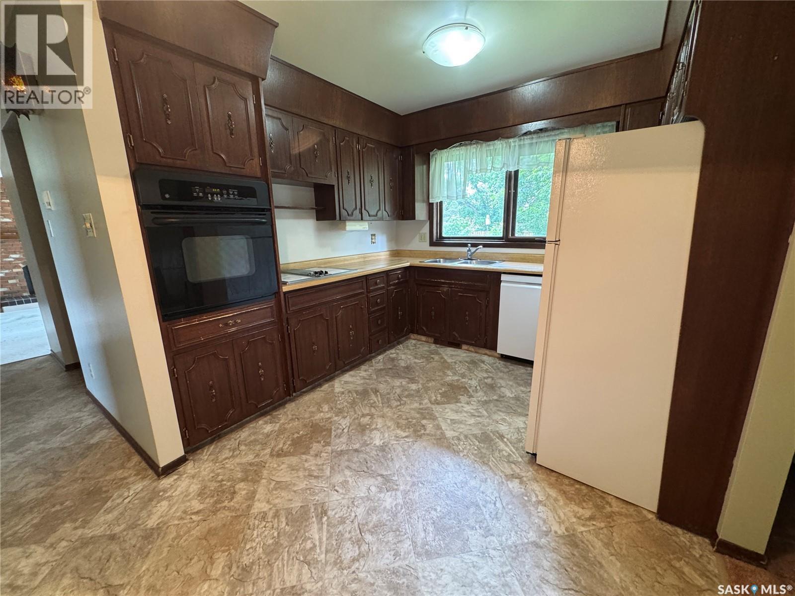 260 Battleford Trail, Swift Current, SK