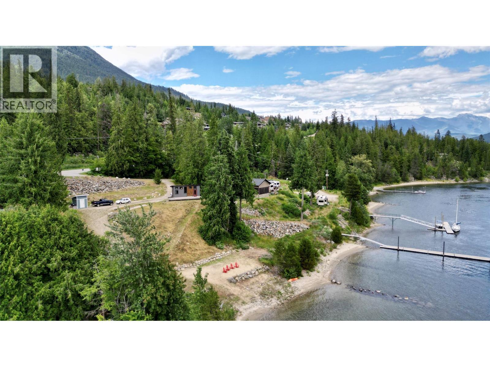 6736 3A Highway, Nelson, BC