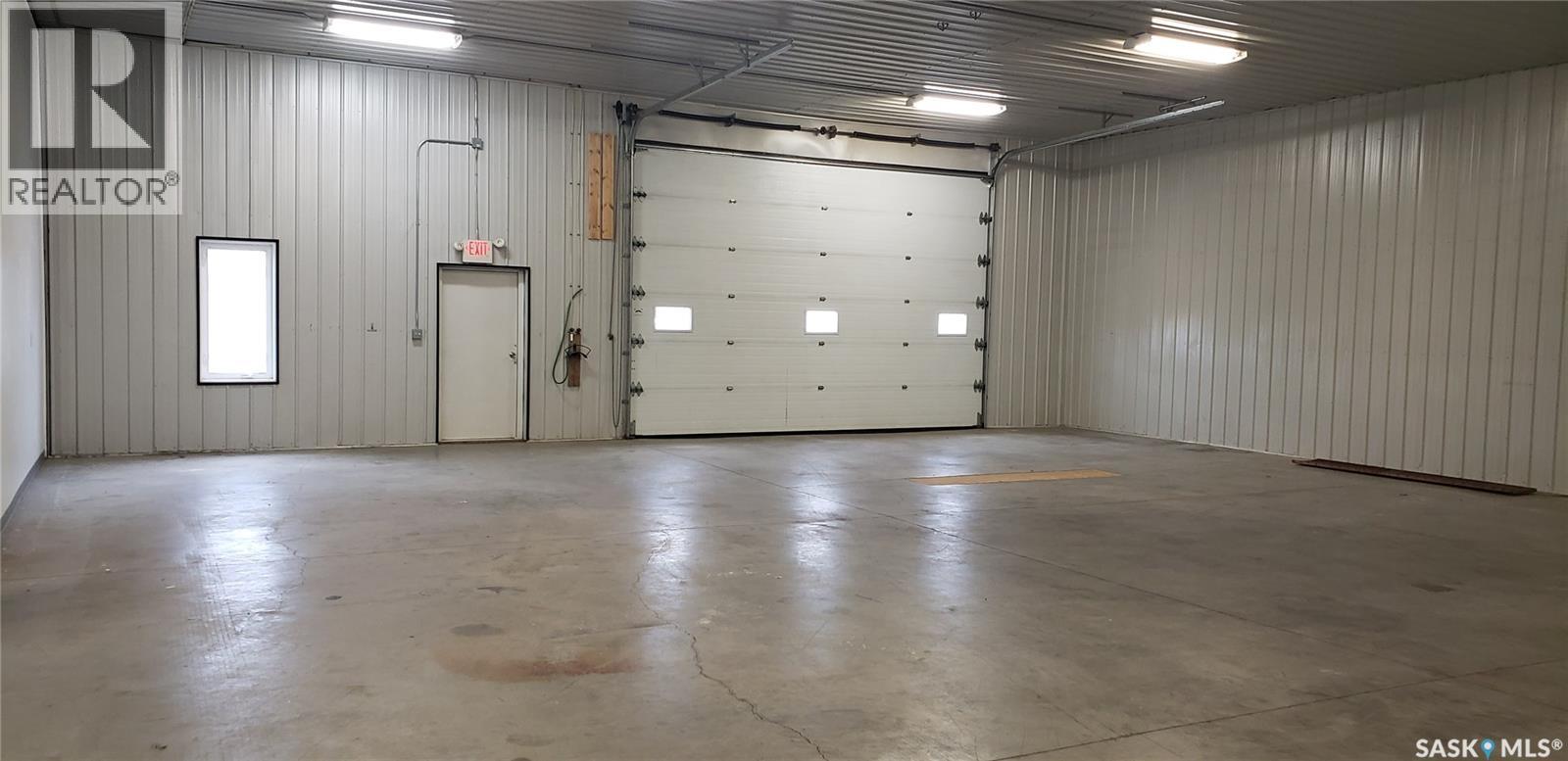 A 1009 6Th Street, Estevan, SK