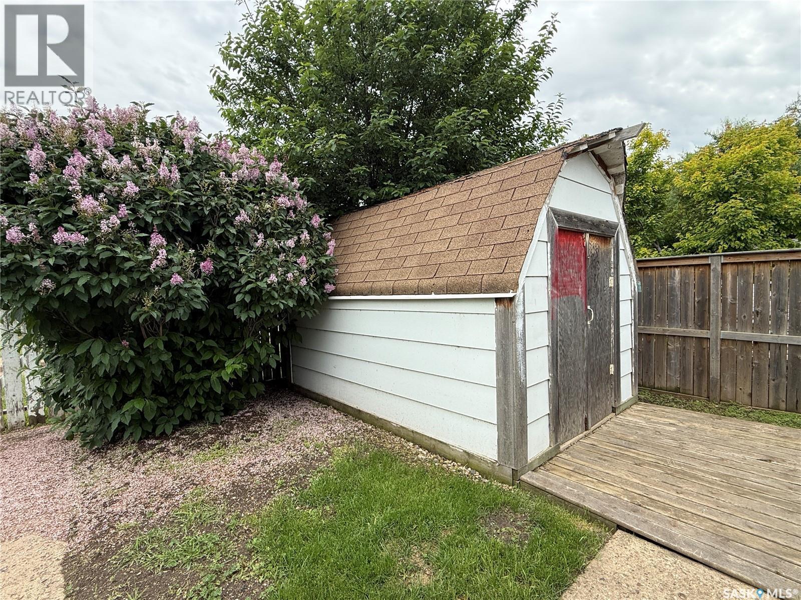261 Bean Crescent, Weyburn, SK