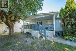 17 Davis Avenue Fruitvale, BC V0G 1L0