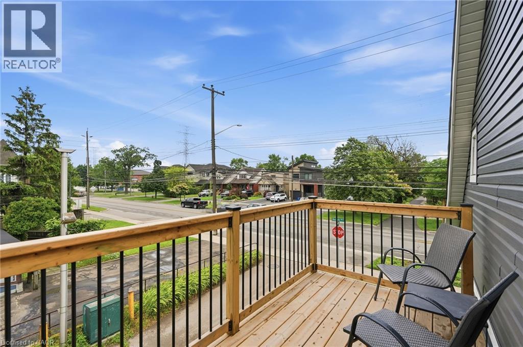 410 Beach Boulevard, Hamilton, ON