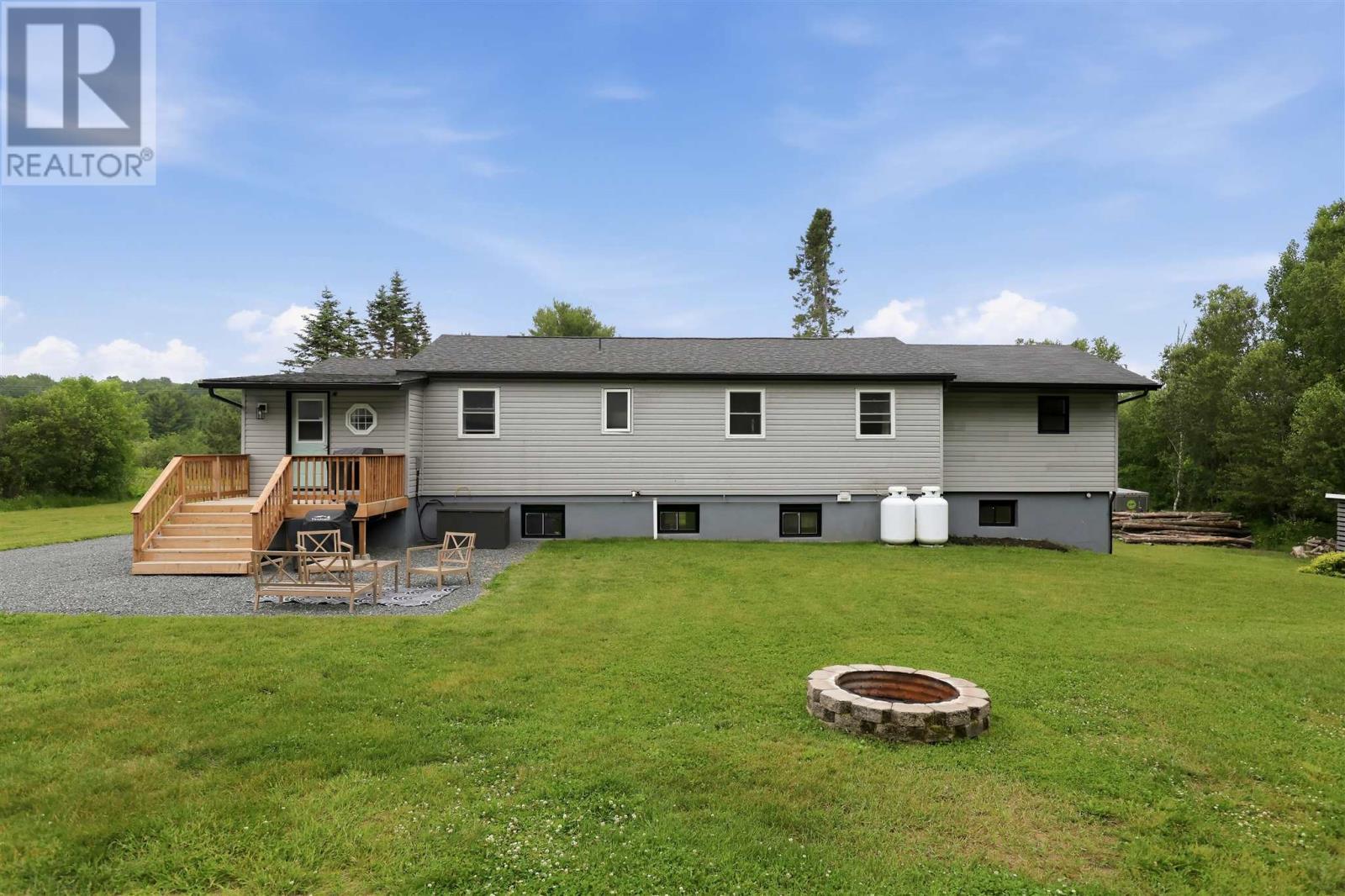 608 Robb Rd, Blind River, ON