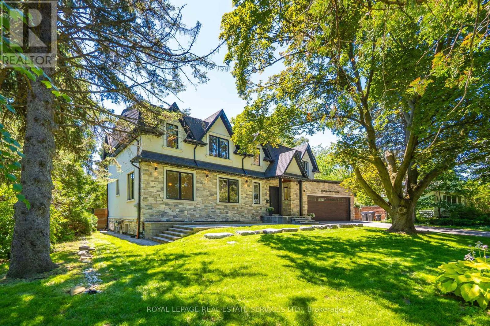 1568 Broadmoor Avenue, Mississauga, ON