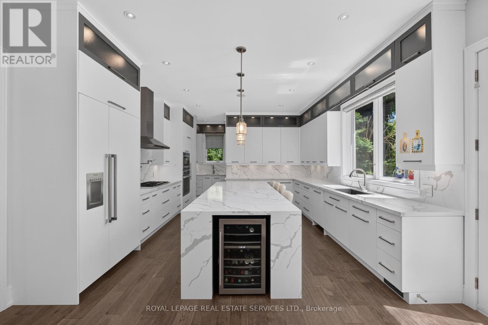 1568 Broadmoor Avenue, Mississauga, ON