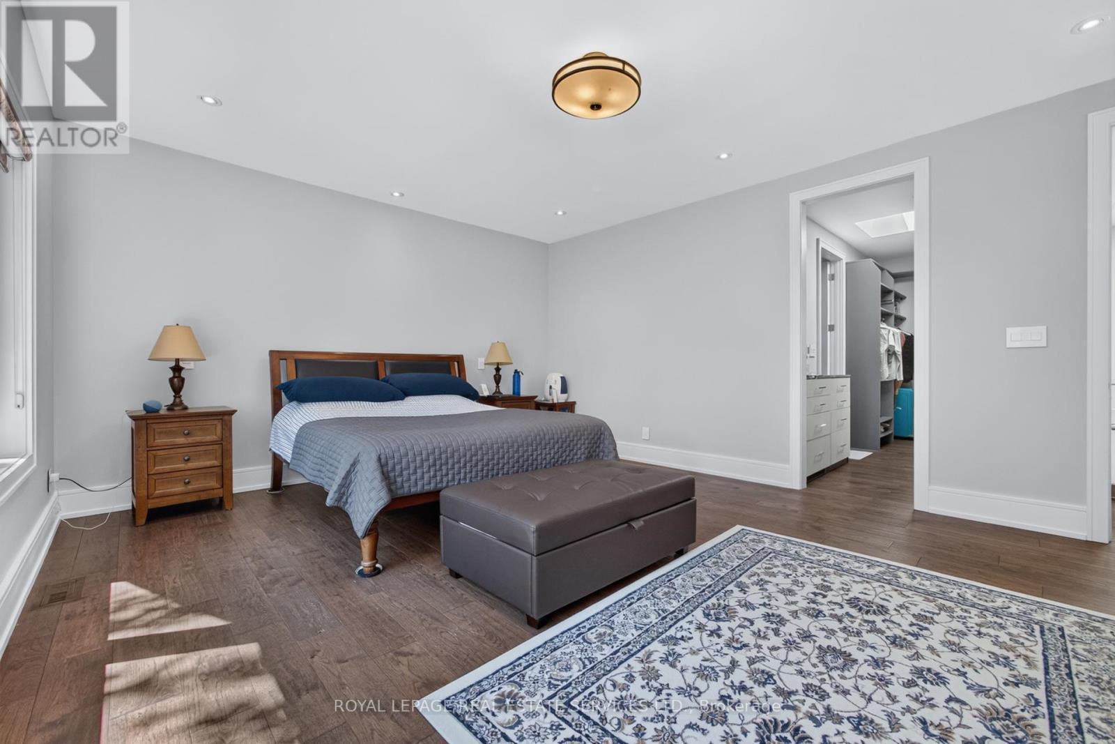 1568 Broadmoor Avenue, Mississauga, ON