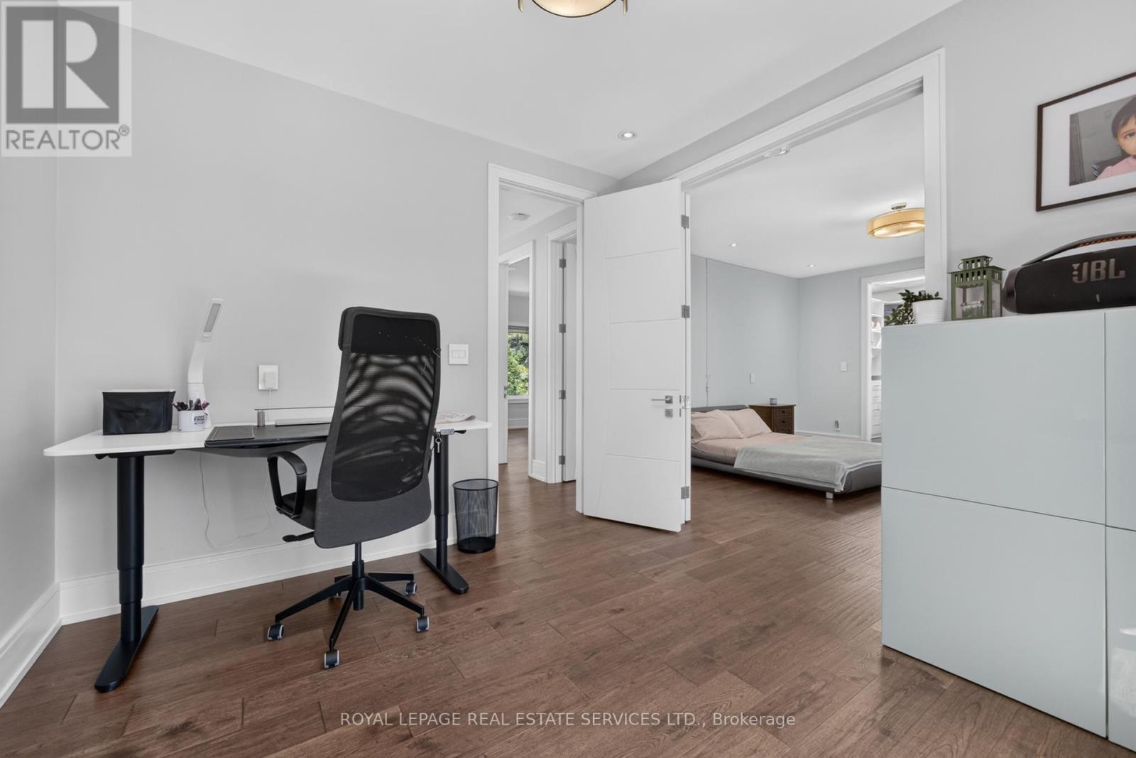 1568 Broadmoor Avenue, Mississauga, ON