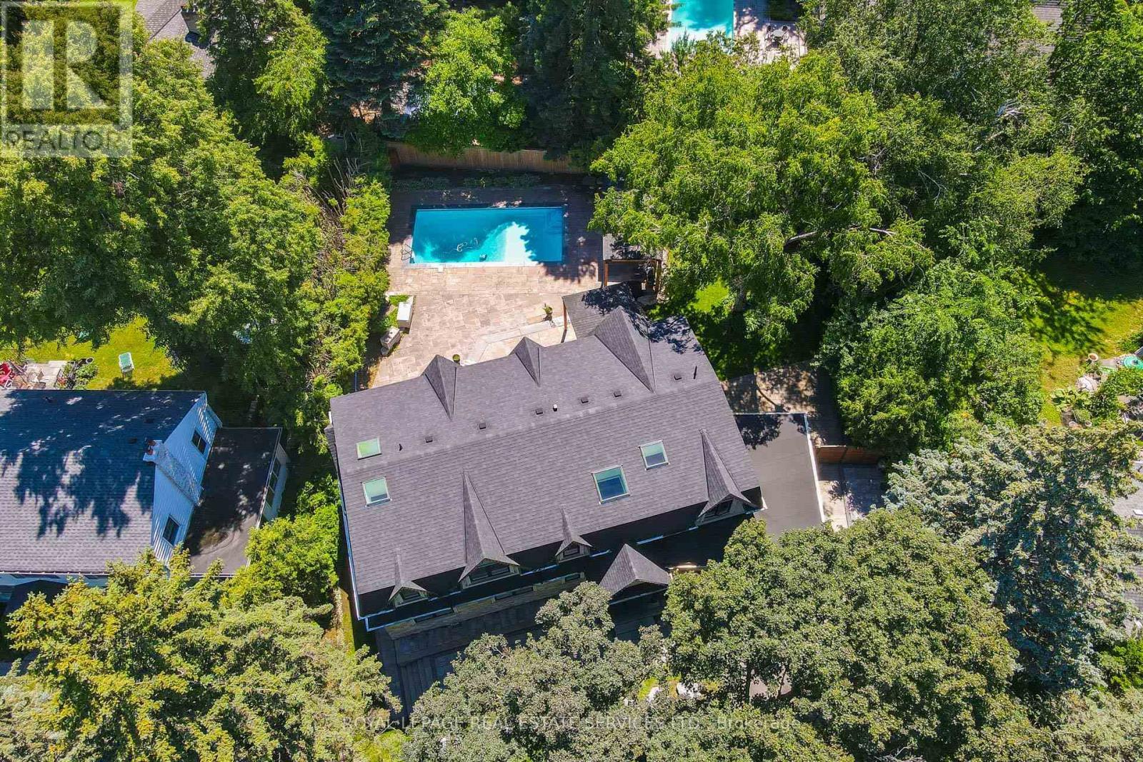 1568 Broadmoor Avenue, Mississauga, ON