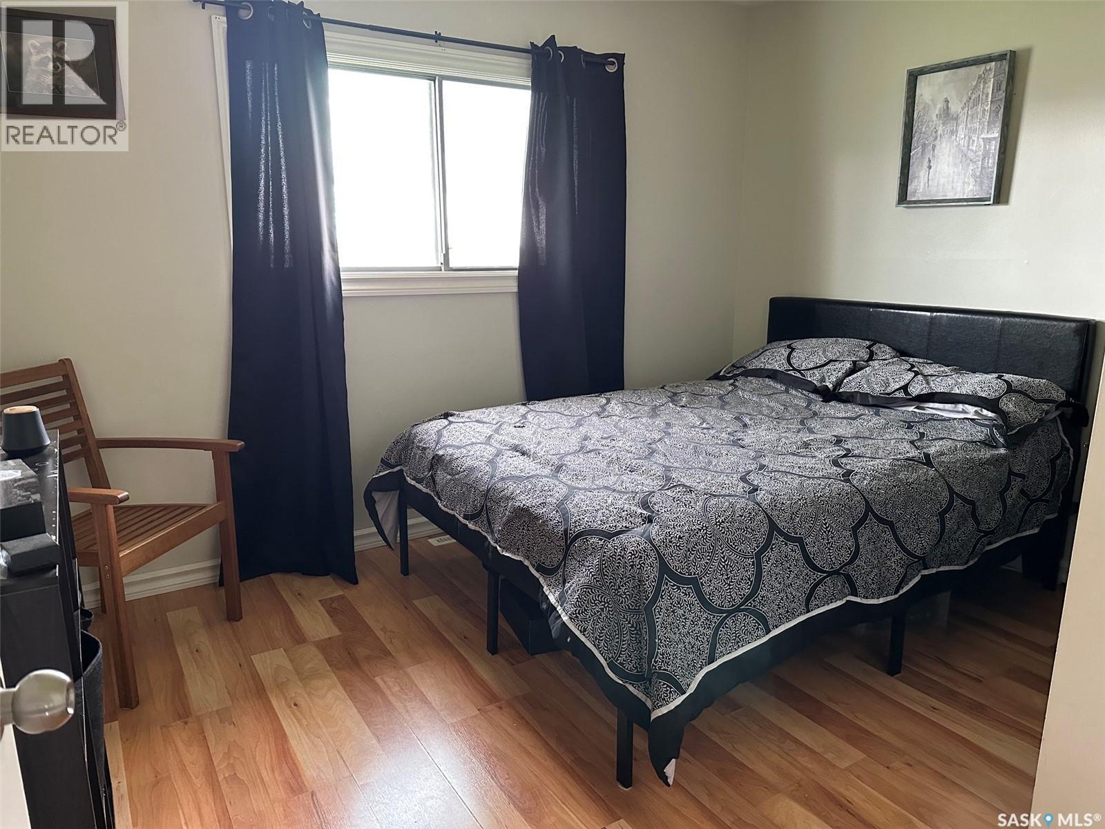 344 Young Street, Macoun, SK - Indoor Photo Showing Bedroom