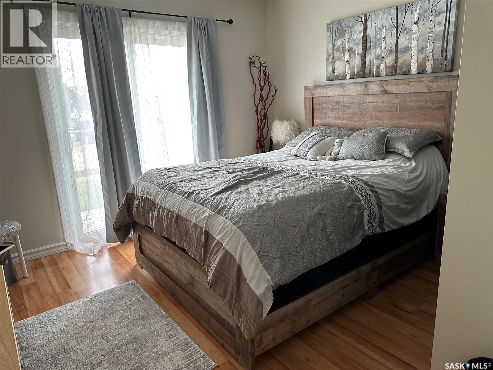 344 Young Street, Macoun, SK - Indoor Photo Showing Bedroom